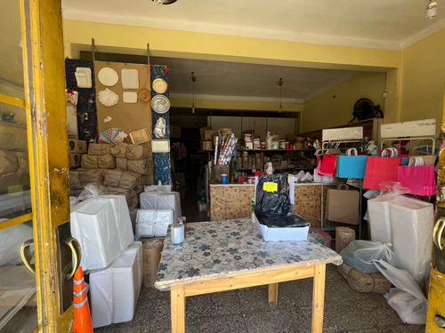 Imagen 9 de 22 de Venta Galpon, Local, Casa Y Deptos San Andres