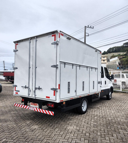 Iveco Daily 55-170cd Baú