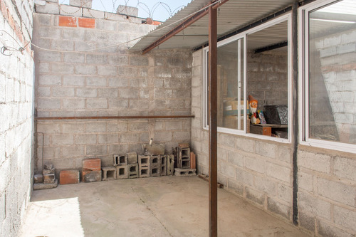 Casa 6 Dormitorios Venta Villa Lavalle