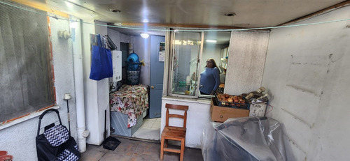 Departamento En Venta De 3 Dorm Estac Patio En Santiago