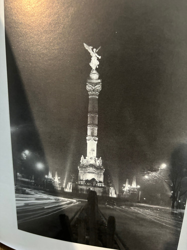 Una Ciudad Imaginaria. Arquitectura Mexicana Siglos Xix Xx. (Usado)