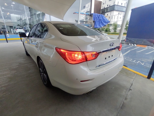 Imagen 7 de 15 de Infinitiq50hybridat2017