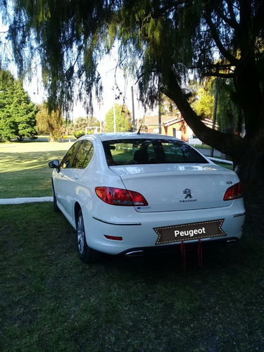 Peugeot 408 2.0 Allure Plus 143cv