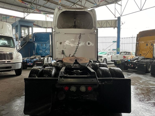 # 4846 Kenworth T660 2016