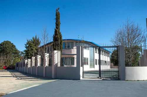 Edificio Comercial - El Pinar