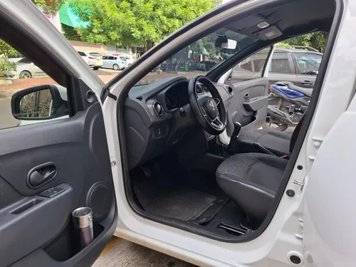 Renault Logan 1.6 Expression