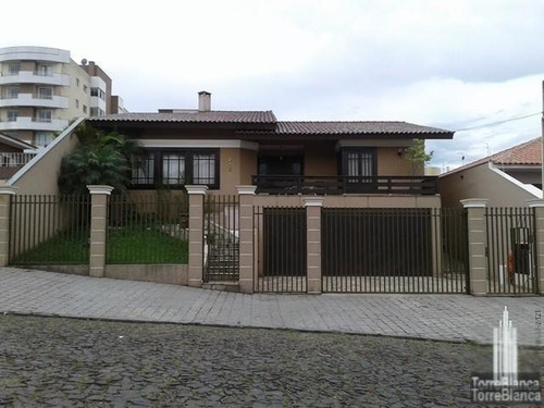Imagem 1 de 22 de Casa Com 5 Dormitórios - Ca0036