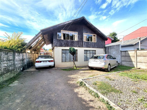 Casa En Venta De 3 Dorm. En Concepción