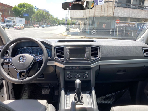 Imagen 6 de 15 de Volkswagen Amarok Highline 4x2 At 2.0 Tdi 180 Cv 2022 0km 04