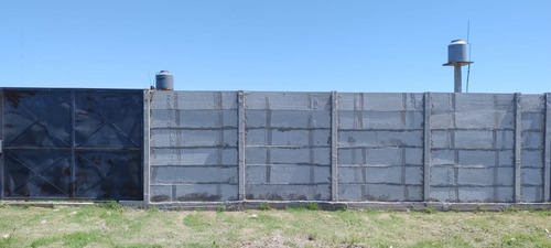 Venta De Terreno , Calle Gallardo , Cuartel V Moreno