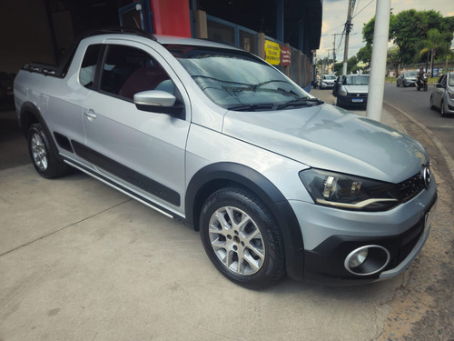Volkswagen Saveiro 1.6 Cross Cab. Estendida Total Flex 2p