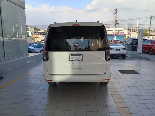 Volkswagen Caddy 1.6 Pasajeros Mt