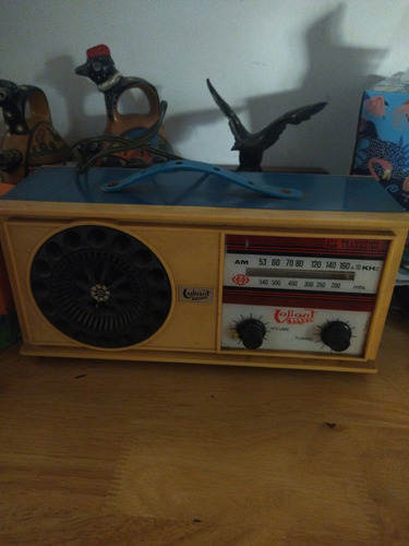 Radio A Transistores Valiant Funcionando 