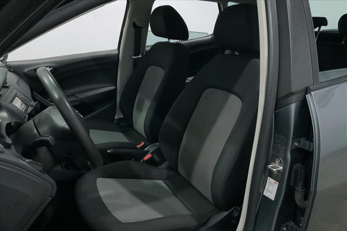 Imagen 18 de 25 de Seat Ibiza Hatchback 5 Pts Reference, 16l, 110 Hp, Tm5, A/ac