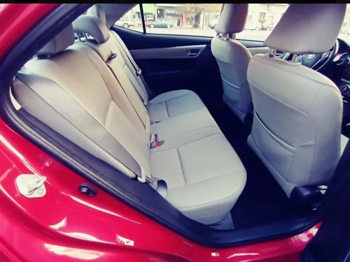 Imagen 5 de 7 de Toyota Corolla 2016 1.8 Xei Cvt Pack 140cv