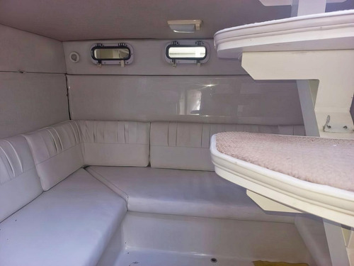 Chris Craft 34 Crowne, Dueño Volvo Diesel
