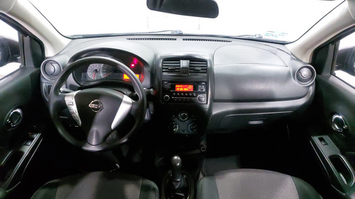 Nissan Versa 1.6 Drive