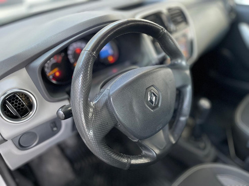 Renault Logan Expr 16 M