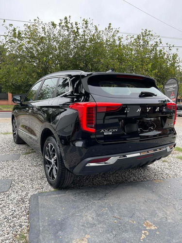 Imagen 5 de 24 de Haval Jolion Luxury