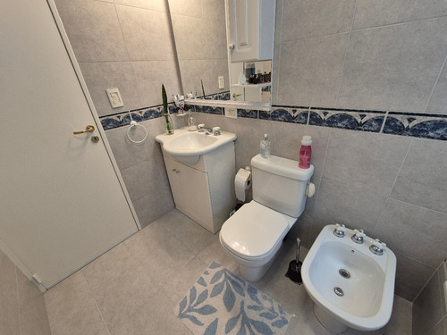 Departamento De 3 Ambiente Con Cochera En Alquiler