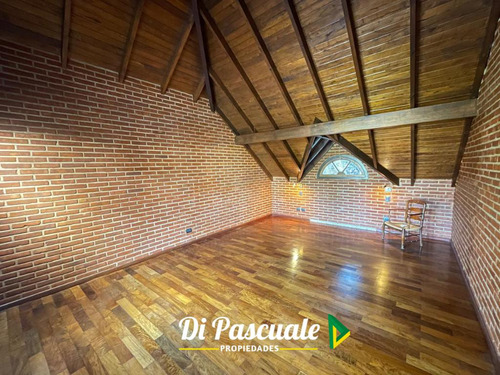 Apto Credito Hipotecario Venta Chalet En 2 Plantas Sobre 700 M2 - Country Club Banco Provincia
