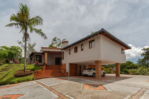 Casa En Arriendo En El Retiro. Cod A11651