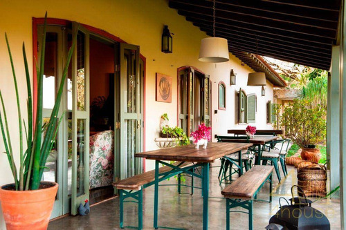 Imagem 8 de 30 de Sítio Do Samba Em Jumirim. Cercado De Muito Verde, Área Gourmet, Piscina, Spa, Salão De Jogos, Apto De Hóspedes E Muito Mais. - Si0007