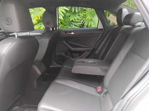 Imagen 10 de 11 de Jetta R-line 4 Cil. 1.4 Turbo 150hp 2019