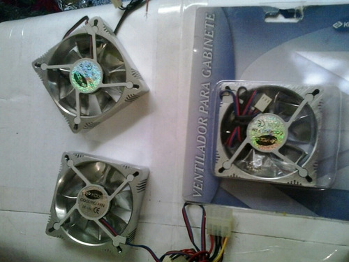 Ventilador Cpu Fan Cooler De 8x8 Centímetros Y 2 1/2 Grosor.