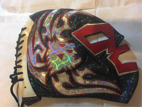 Máscara Dr. Wagner Jr. Semiprofesional Negro Con Rojo (Usado)