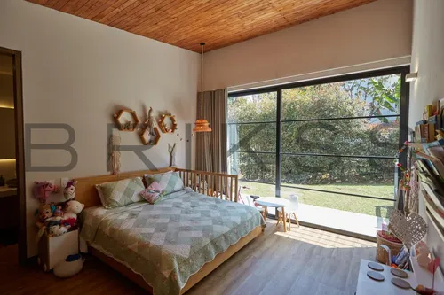 Casa En Venta En Llanogrande. Cod V50906