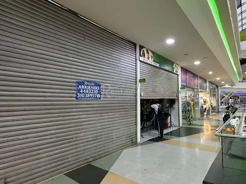 Local En Arriendo En Centro. Cod A1381