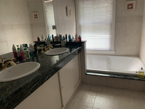 Casa En Venta En Martindale, Pilar