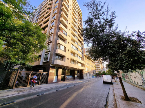 Depto. En Arriendo, Marín 382, Con Calle Lira