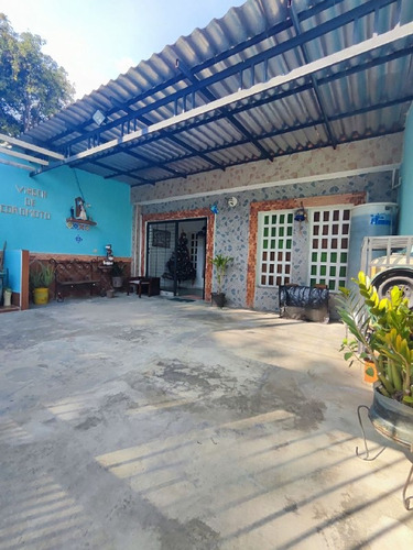 Lisbeth Garcia Vende Casa En Santa Rosa, Maracay