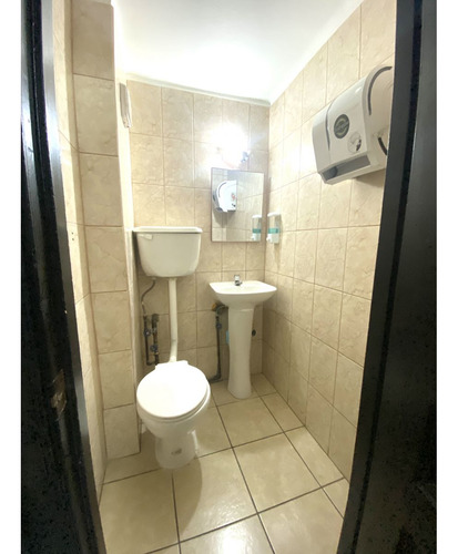Looff Prop Arrienda Of. 2 Do Piso Ahumada/huérfanos $220.000