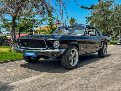 Ford Mustang Hard-top