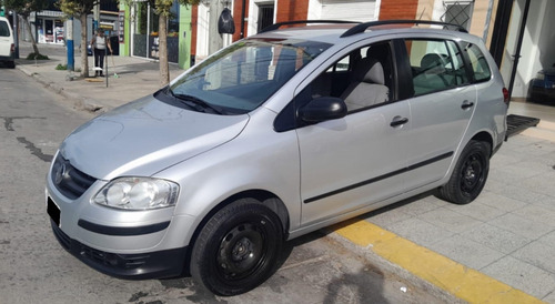 Volkswagen Suran 1.6 I Comfortline 90a