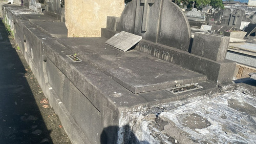 Jazigo Perpétuo Cemitério São Francisco Xavier (cajú)