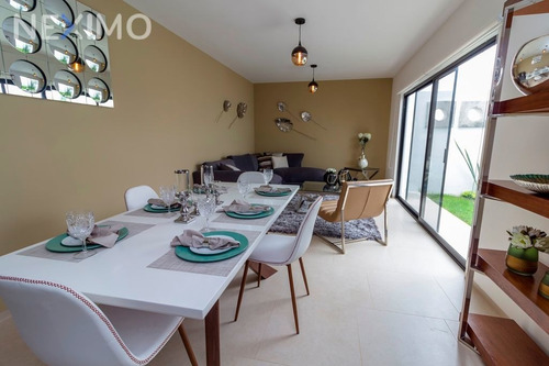 Imagen 2 de 15 de Casa En Venta En Zibatá Querétaro
