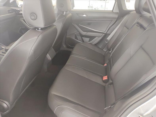 Volkswagen Jetta 1.4 250 Tsi R-line
