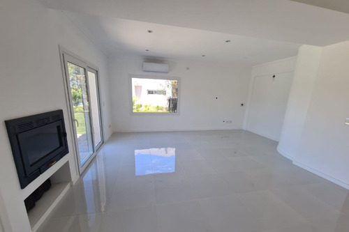 Casa En Venta En Las Glorietas, Nordelta, Tigre