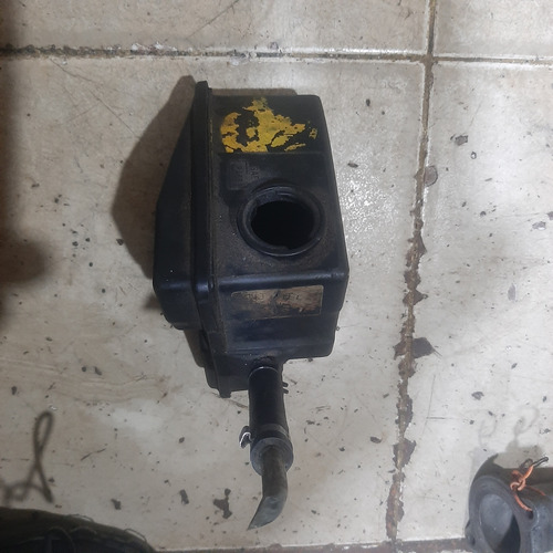 Envase De Aceite Hidraúlico Para Chevrolet Century (Usado)