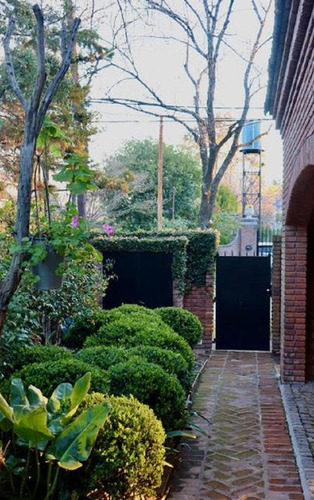 Imagen 2 de 30 de Casa En Venta 4/5 Dormitorios- La Horqueta. San Isidro. Excelente