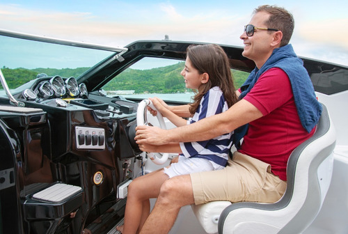 Imagem 7 de 14 de Lancha Focker 272 Gtc Motor Mercruiser 4.5 250hp B3 Ano 2021