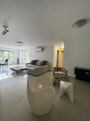 Imagen 3 de 15 de Apartamento En Venta En La Tahona