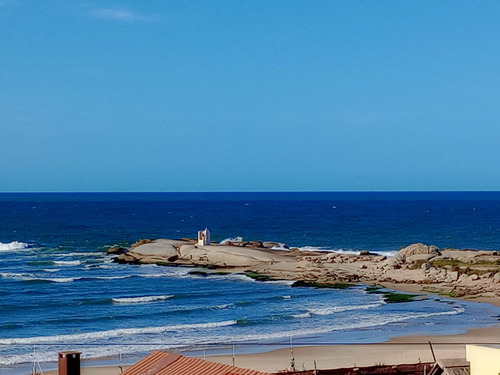 Punta Del Diablo Frente Al Mar, Zona Centro Dos Terrazas , En Bajada Playa A 80 M Primavera Ideal