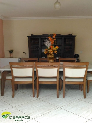 Hipica Pinheiros - Taubate - Sobrado - 4 Dorms - Sendo 1 Suite - 3 Salas - 3 Banheiros - 6 Vgs - Terreno 282mta - A.c.232mts - 6002 - 34496860