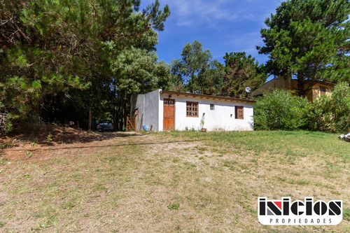 Casa En Lote A Terminar: Caseros 3423 - Nueva Atlantis - C871