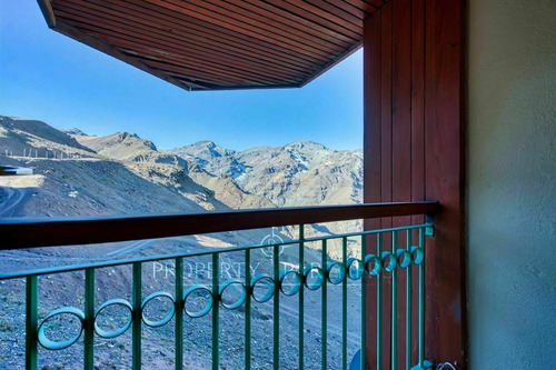 Duplex Excelente Ubicación, En Valle Nevado